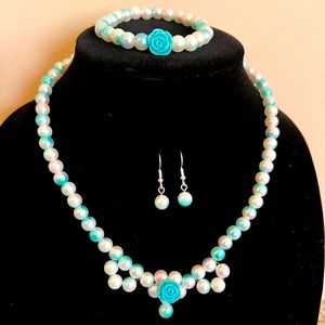 Handmade Jewelry Stretch Faux Pearls Earrings, Necklace, And Bracelet 💕